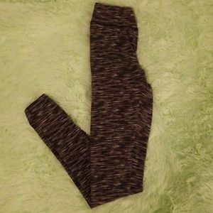 SOLD Heather leggings